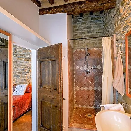 La Mita Sleeps 6 With Pool And Wifi * Preggio